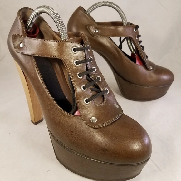 Brown Platform Heels - Picture 2 of 9